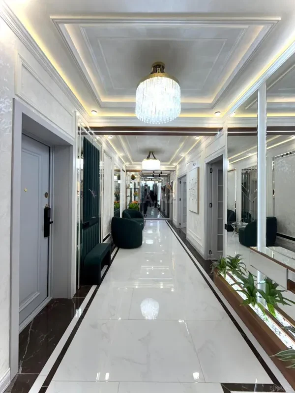 Satılır 3 otaqlı mənzil 160 m²