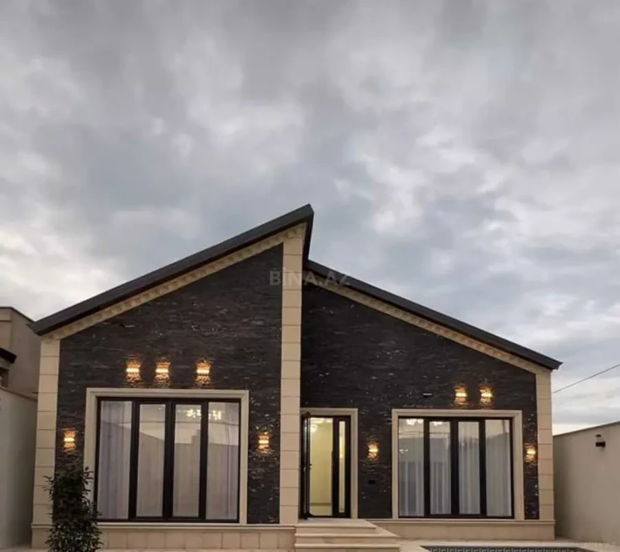 Satılır 4 otaqlı həyət evi 108 m²