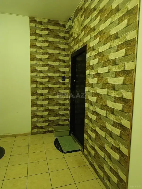 Satılır 3 otaqlı mənzil 107 m²