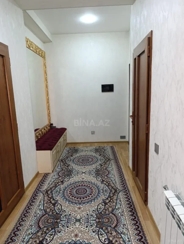 Satılır 3 otaqlı mənzil 107 m²