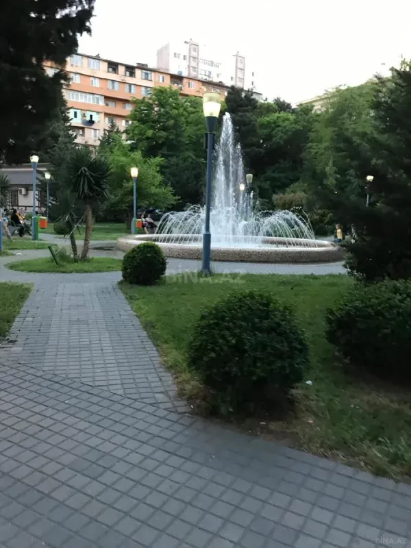 Kirayə verilir 3 otaqlı mənzil 105 m²