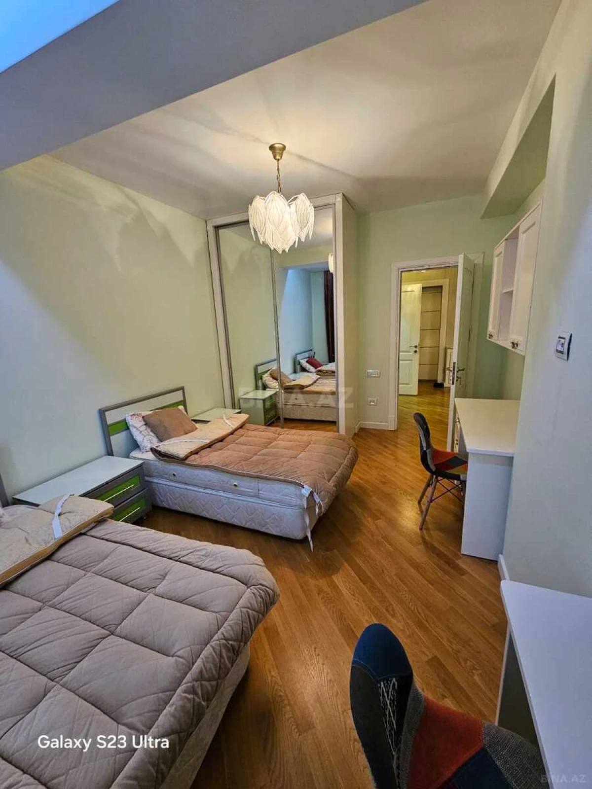 Satılır 3 otaqlı mənzil 100 m²