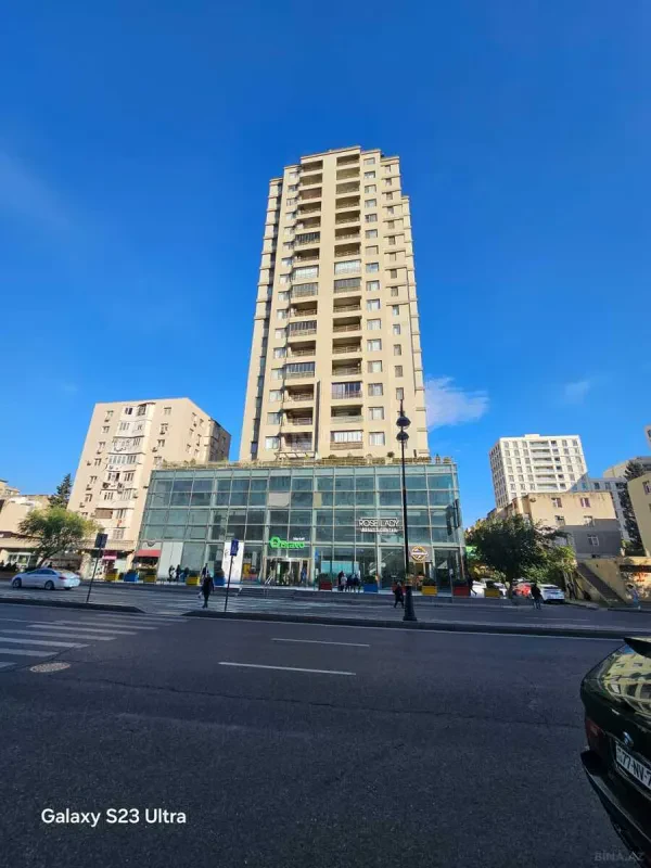 Satılır 3 otaqlı mənzil 100 m²