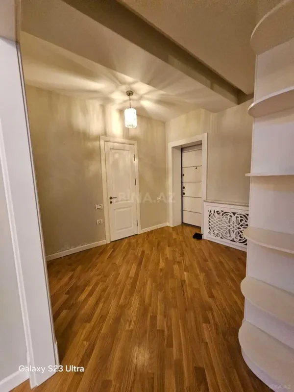Satılır 3 otaqlı mənzil 100 m²