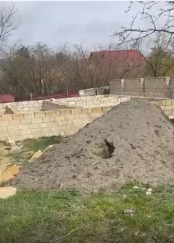 Satılır torpaq sahəsi 5 m²