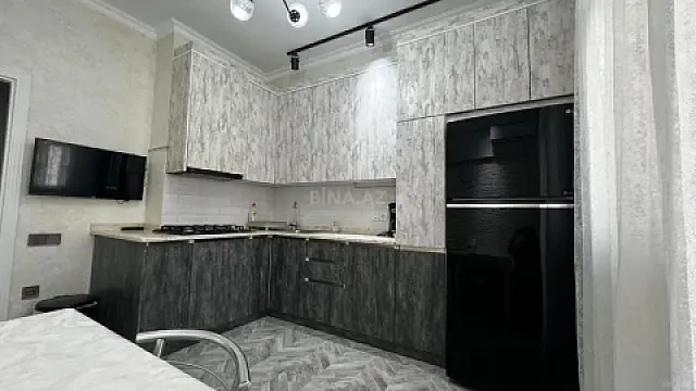 Kirayə verilir 3 otaqlı mənzil 115 m²