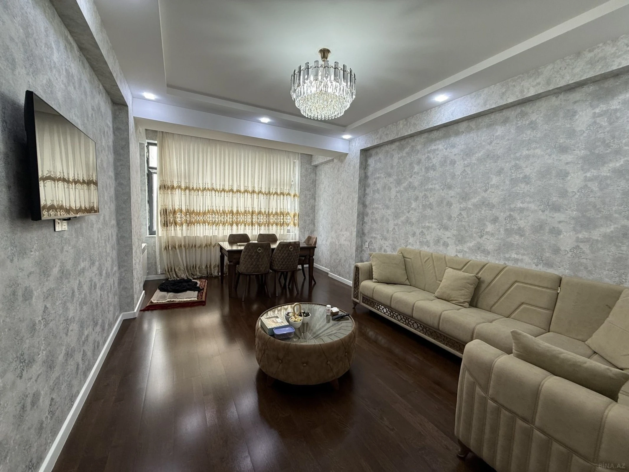 Satılır 3 otaqlı mənzil 115 m²