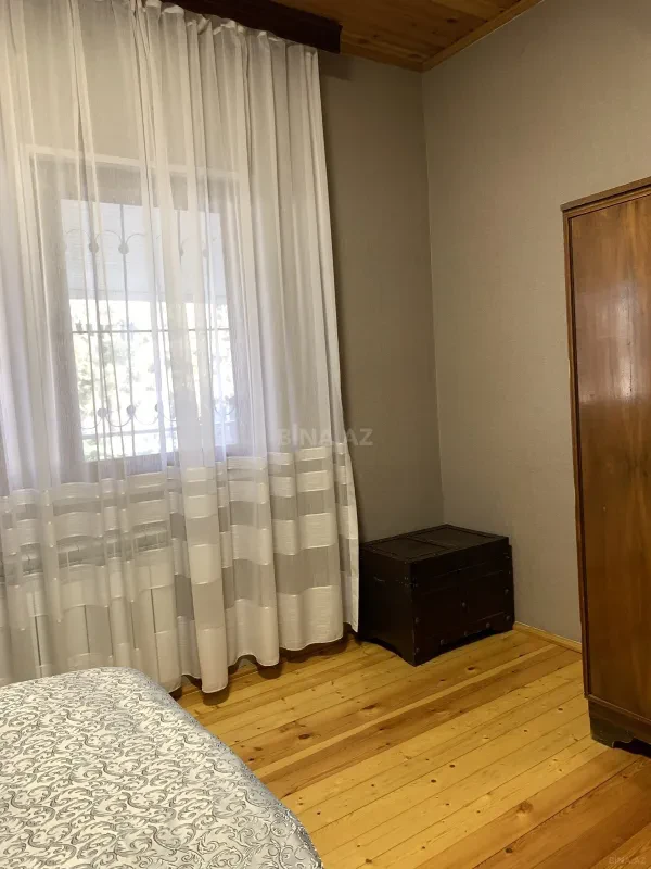 Satılır 4 otaqlı həyət evi 120 m²