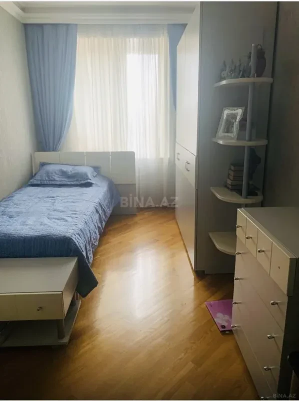 Satılır 3 otaqlı mənzil 80 m²