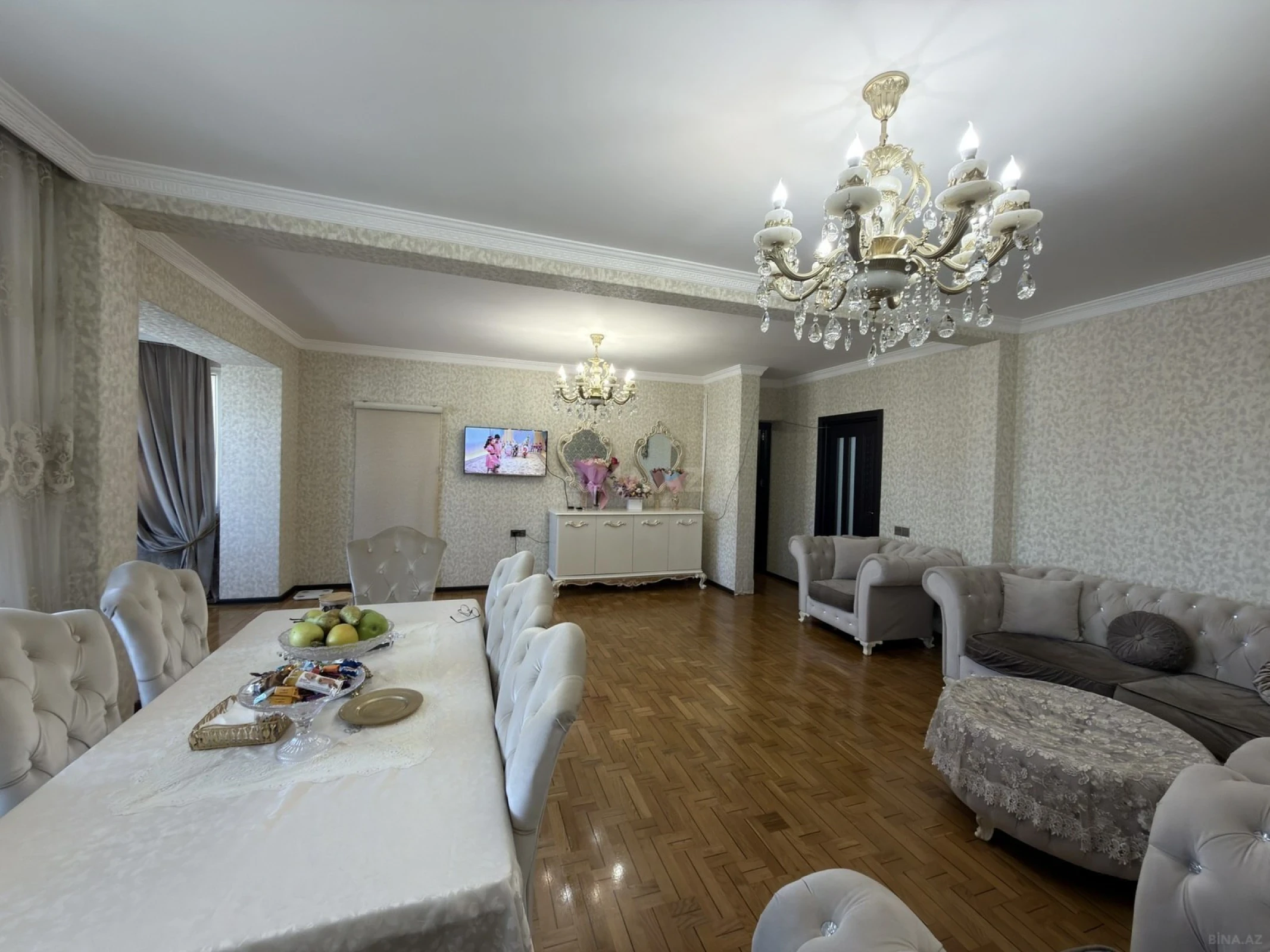 Satılır 5 otaqlı mənzil 112 m²