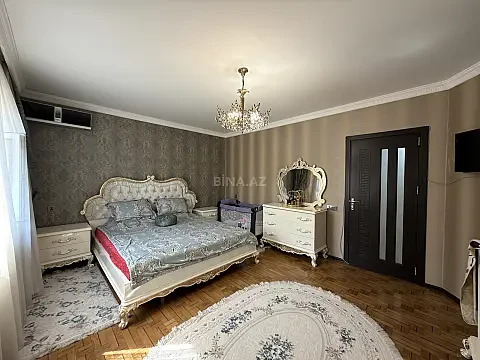 Satılır 5 otaqlı mənzil 112 m²