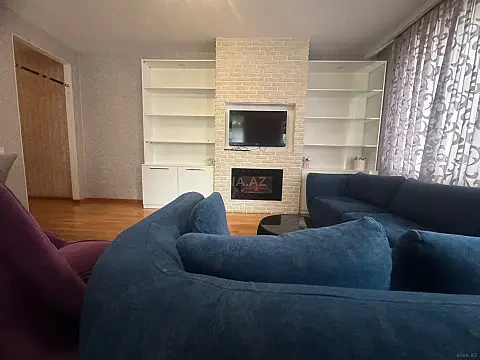 Kirayə verilir 3 otaqlı mənzil 1000 m²