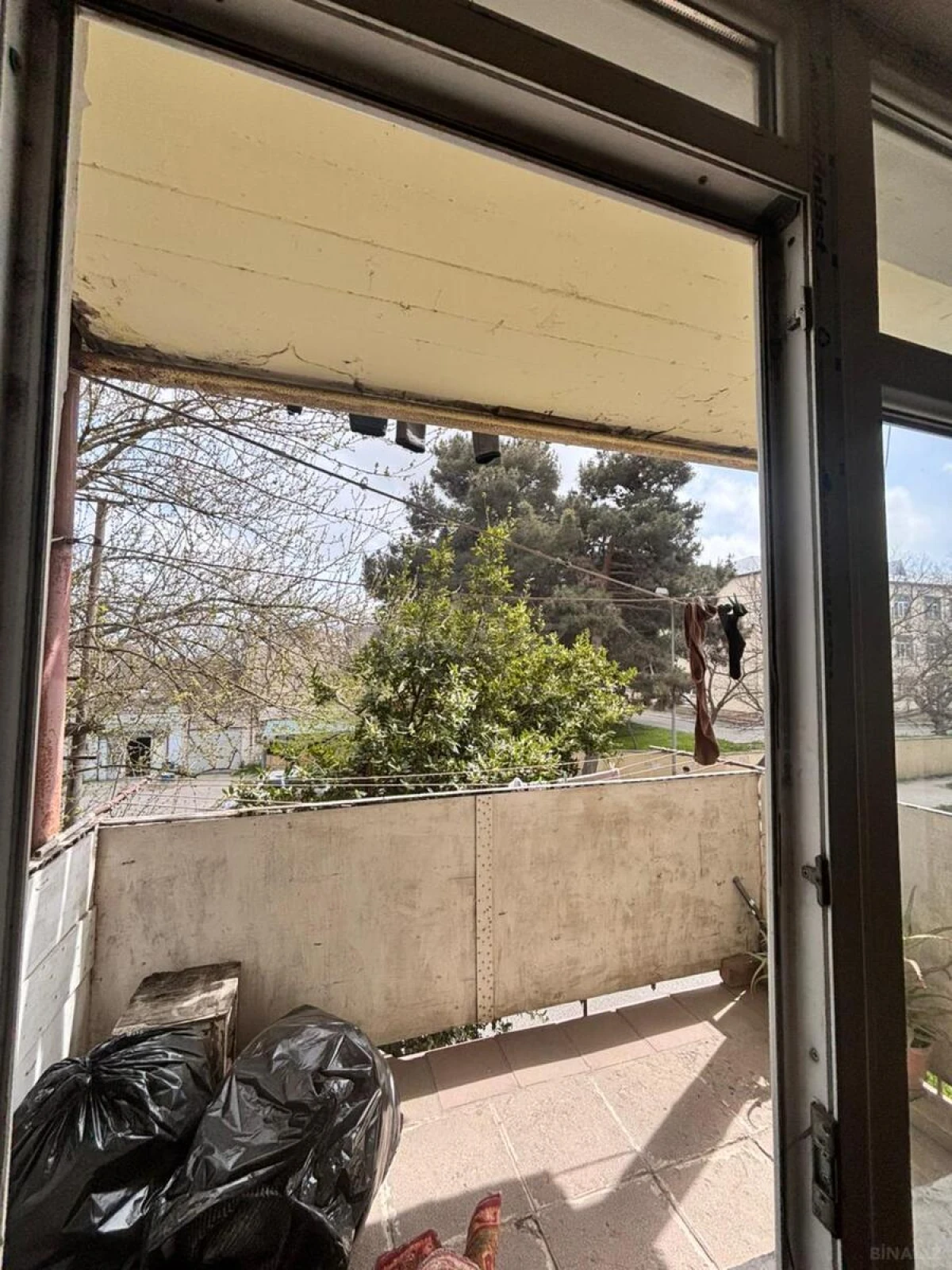 Satılır 3 otaqlı mənzil 75 m²