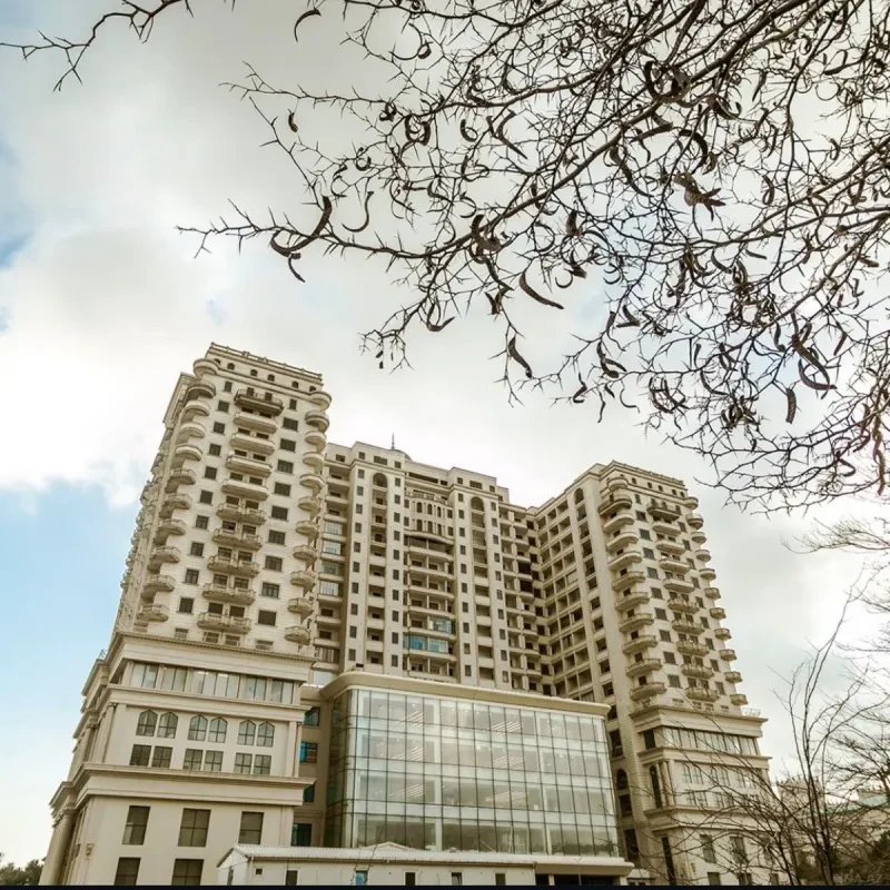 Satılır 3 otaqlı mənzil 107 m²