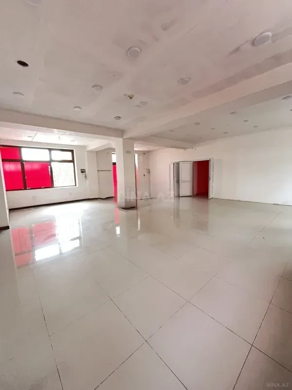 Kirayə verilir obyekt 350 m²