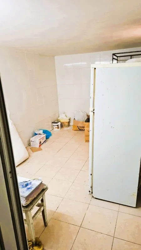 Kirayə verilir obyekt 160 m²