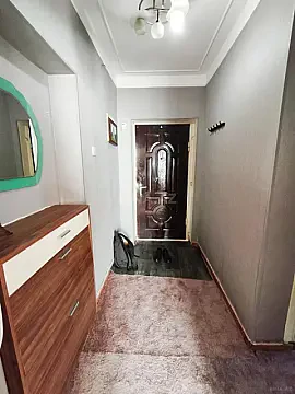 Kirayə verilir 2 otaqlı mənzil 40 m²