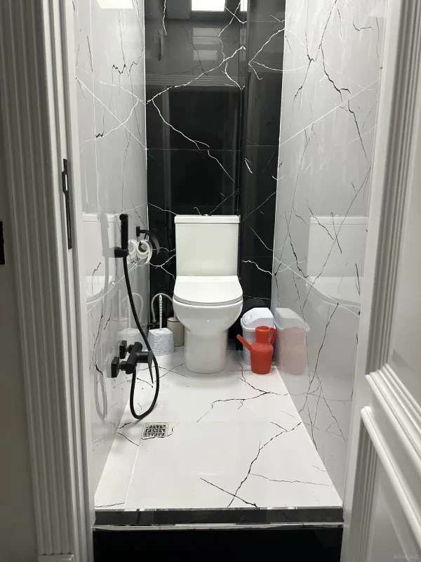 Satılır 4 otaqlı mənzil 100 m²