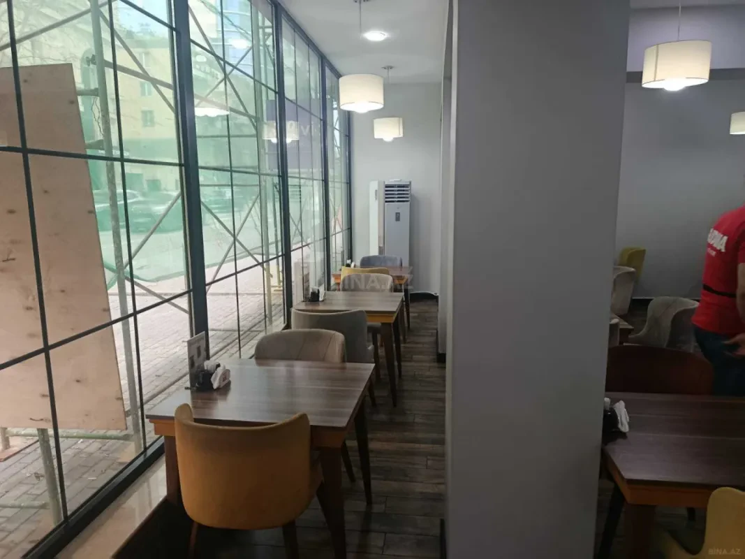 Kirayə verilir obyekt 160 m²