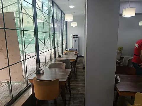 Kirayə verilir obyekt 160 m² — Bakı, Nizami 160.00 m²