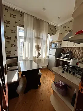 Kirayə verilir 1 otaqlı mənzil 55 m²