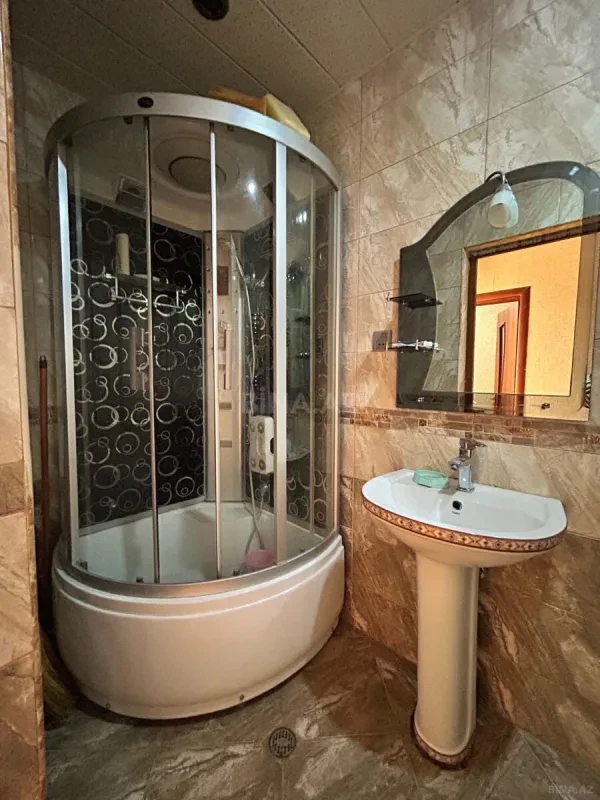 Kirayə verilir 1 otaqlı mənzil 55 m²