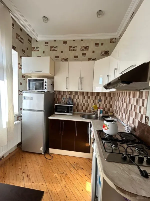Kirayə verilir 1 otaqlı mənzil 55 m²