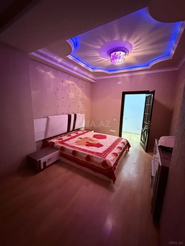 Kirayə verilir 2 otaqlı mənzil 80 m²