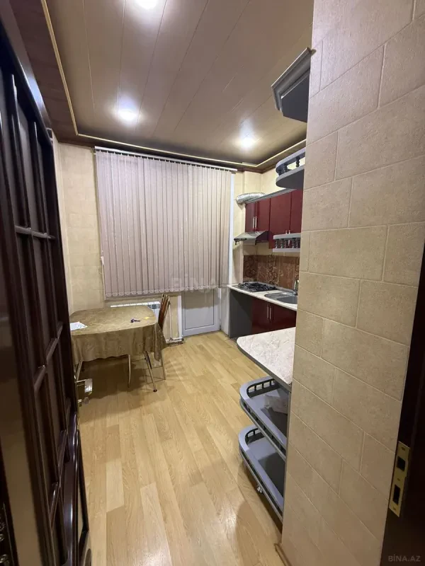 Kirayə verilir 2 otaqlı mənzil 80 m²