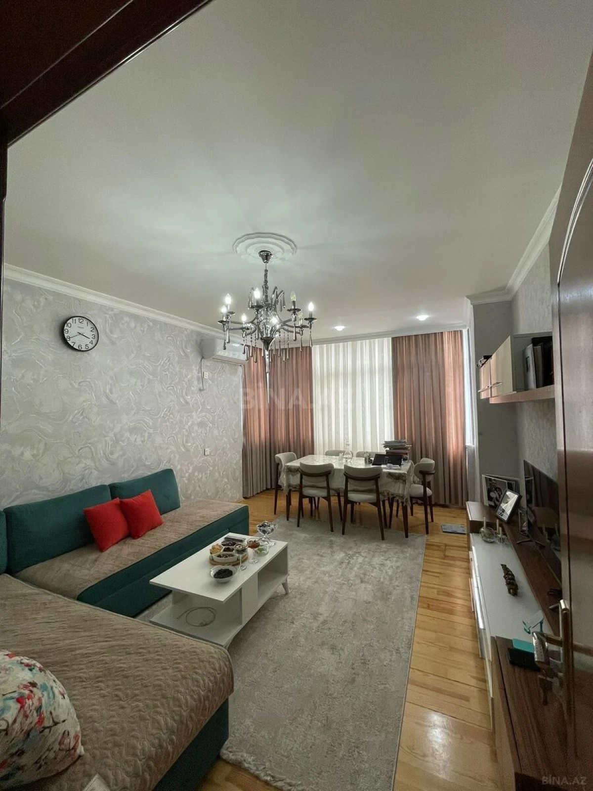 Satılır 3 otaqlı mənzil 75 m²