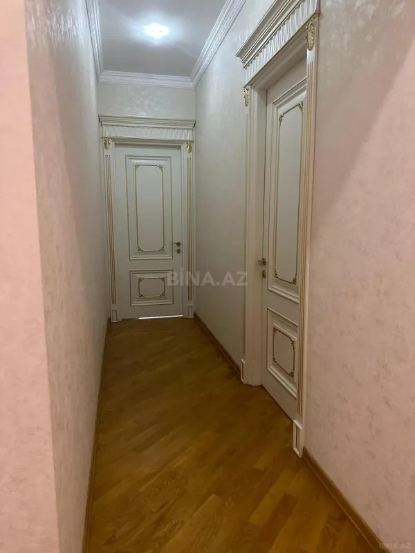 Kirayə verilir 3 otaqlı mənzil 150 m²