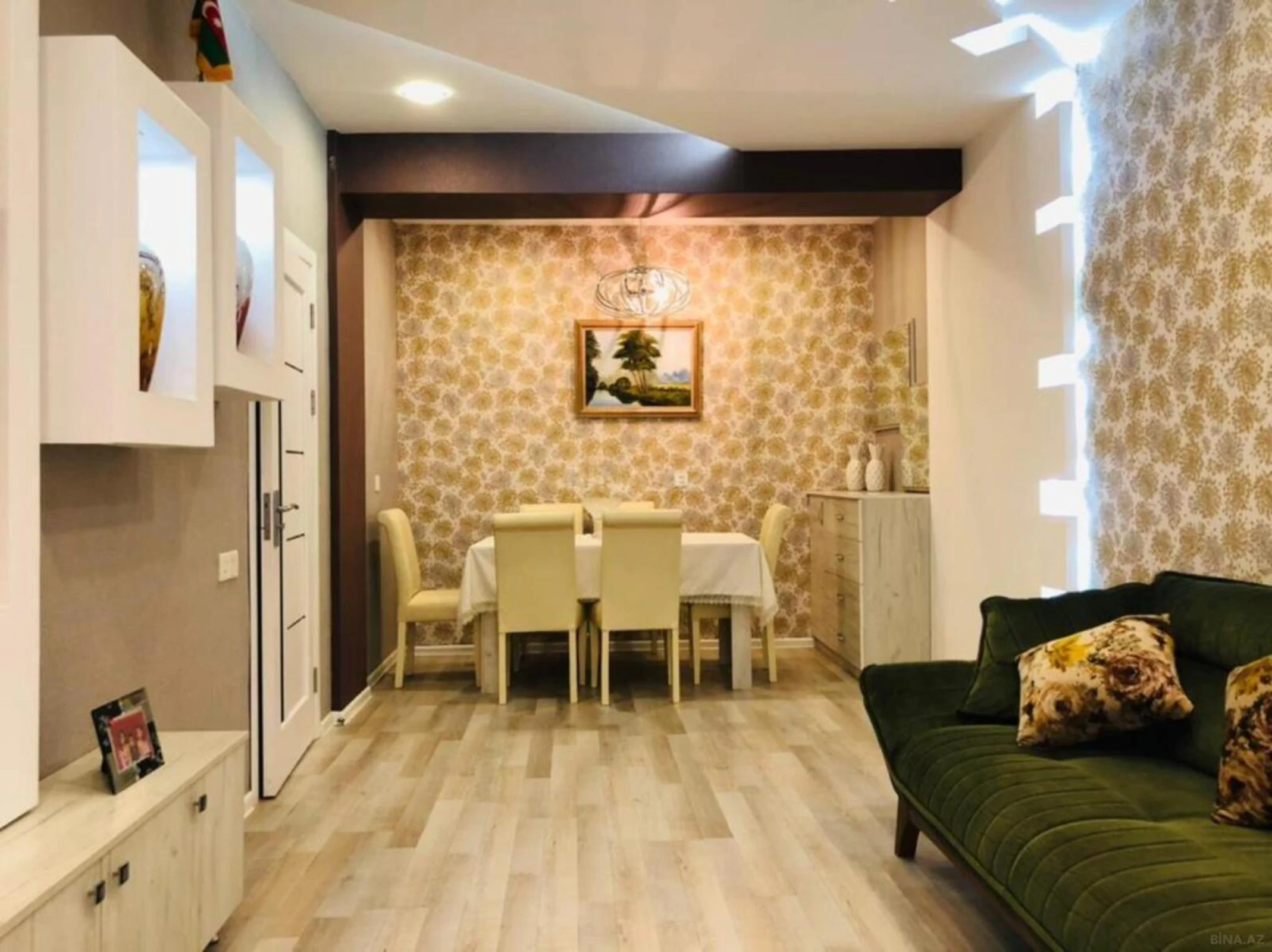 Kirayə verilir 3 otaqlı mənzil 120 m²