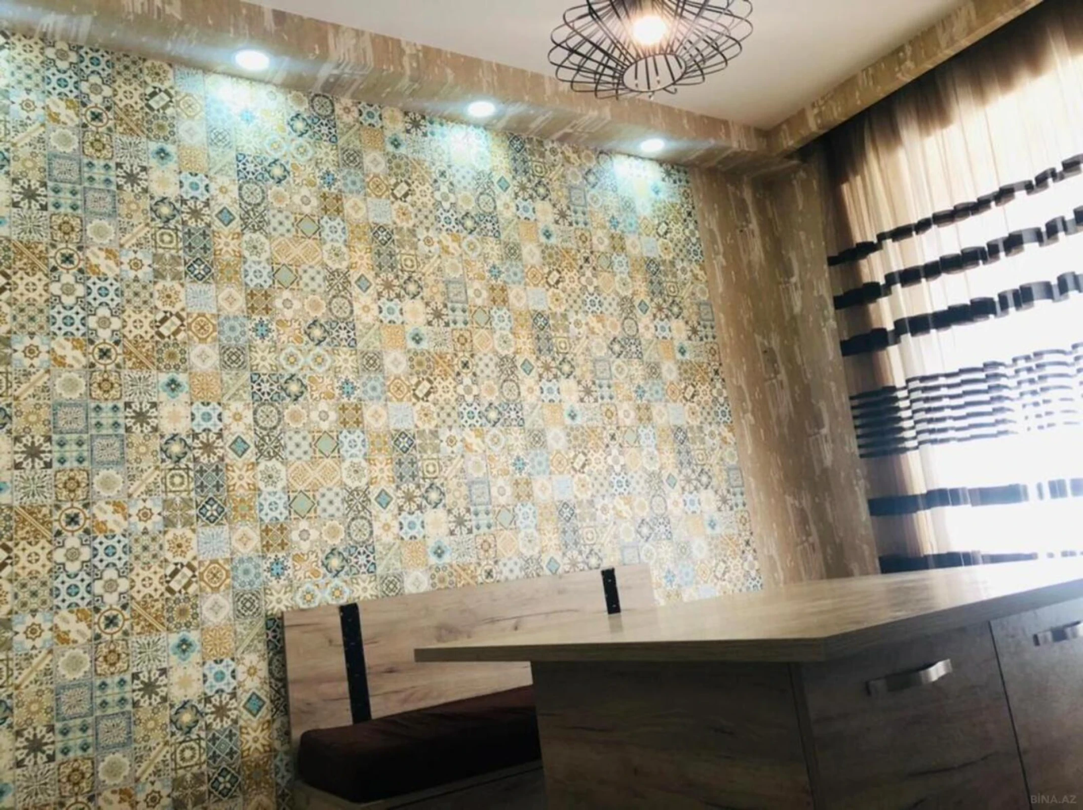 Kirayə verilir 3 otaqlı mənzil 120 m²