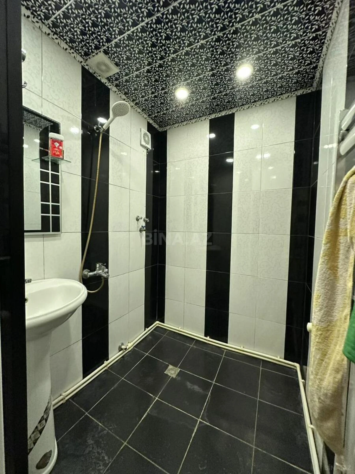 Kirayə verilir 2 otaqlı mənzil 58 m²