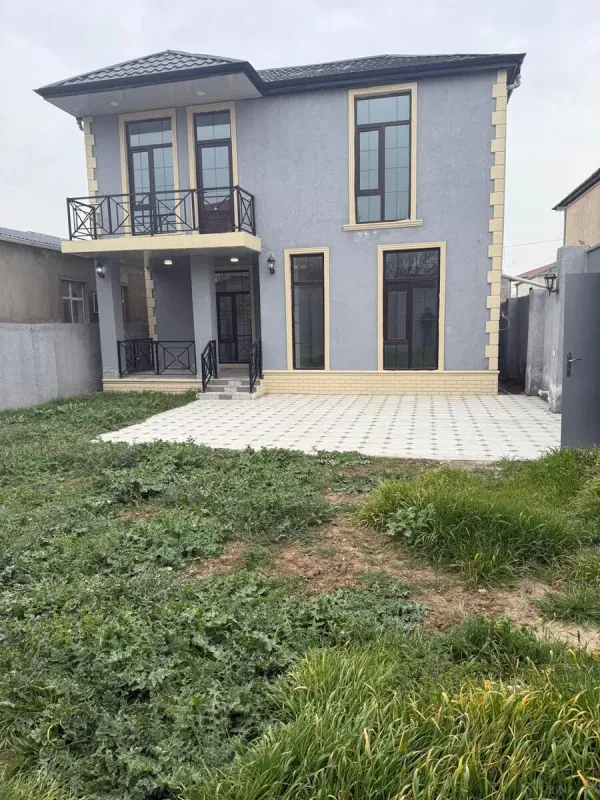 Satılır 4 otaqlı həyət evi 155 m²