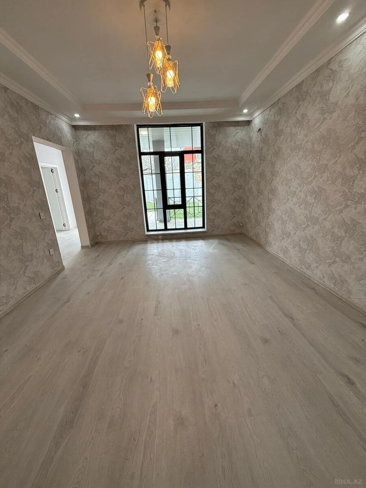 Satılır 4 otaqlı həyət evi 155 m²
