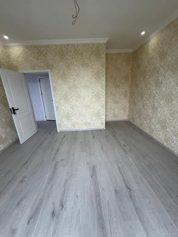 Satılır 4 otaqlı həyət evi 155 m²