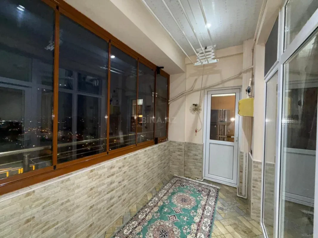 Satılır 2 otaqlı mənzil 88 m²