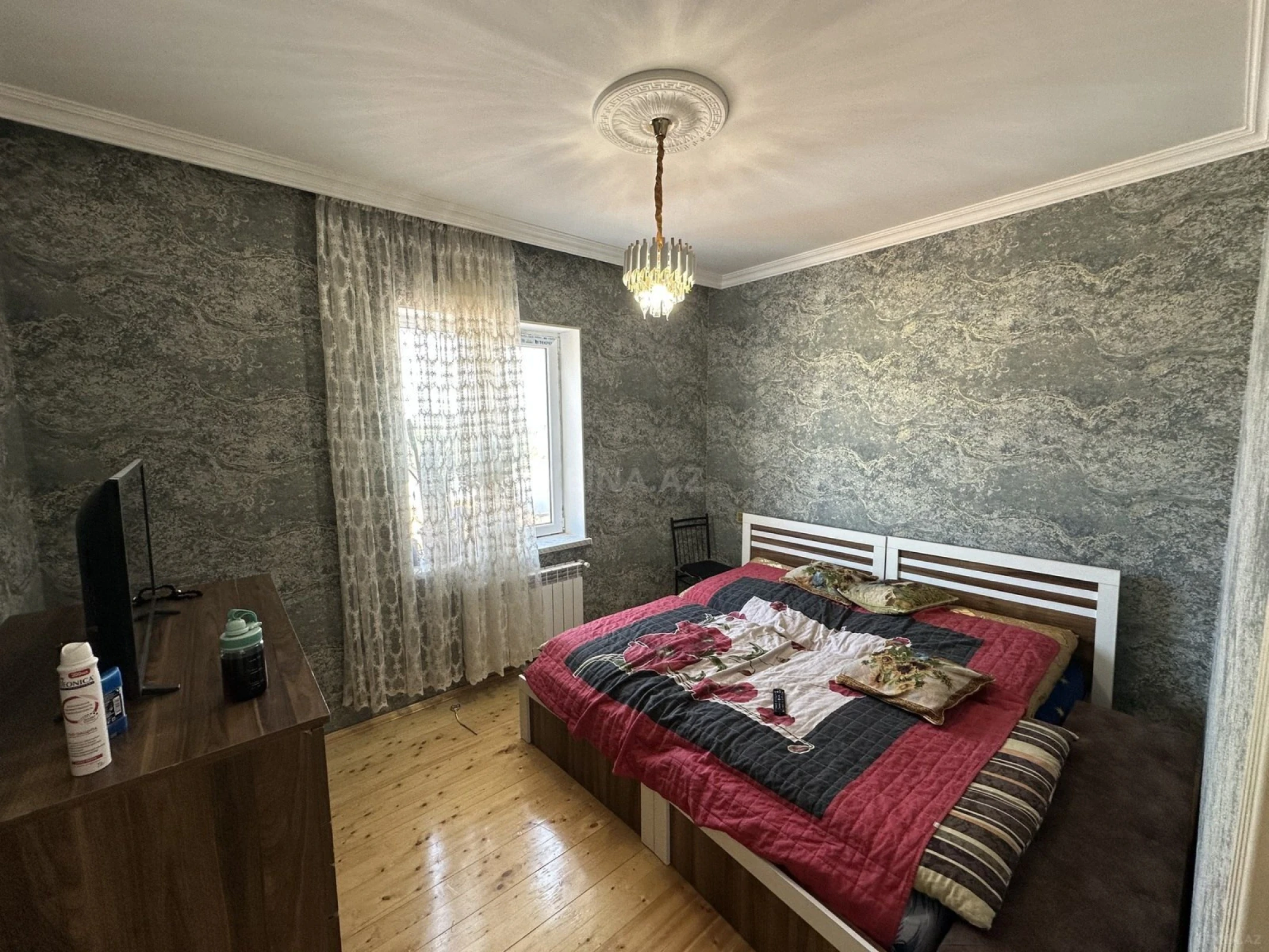Satılır 4 otaqlı həyət evi 130 m²