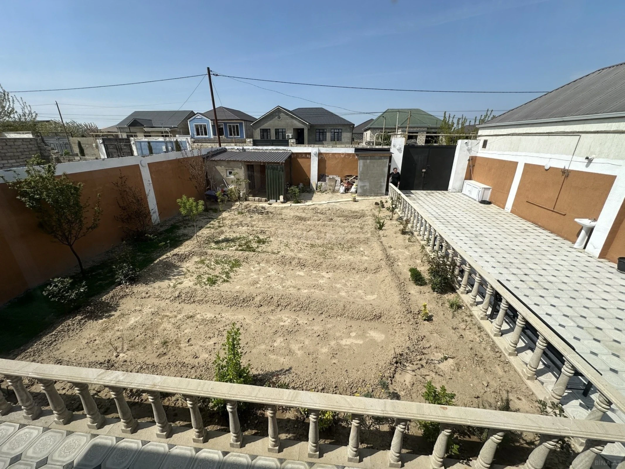 Satılır 4 otaqlı həyət evi 130 m²