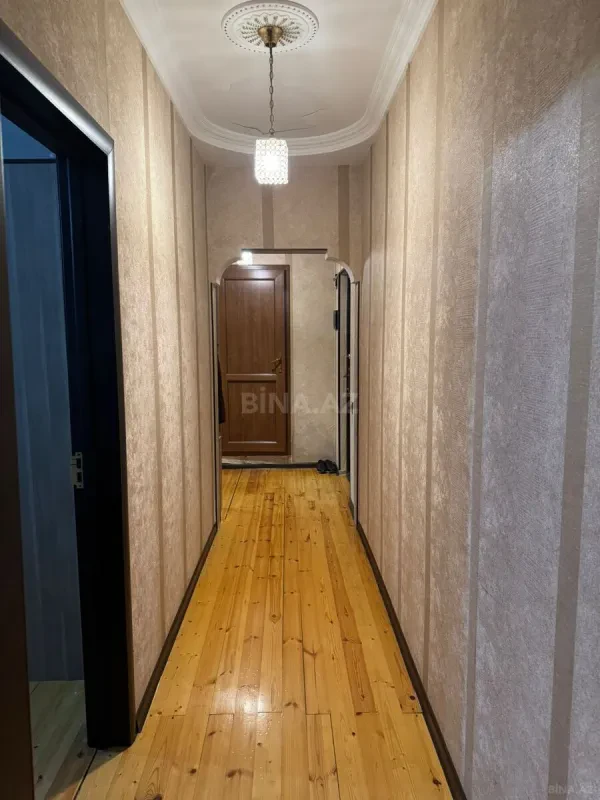 Satılır 2 otaqlı mənzil 68 m²