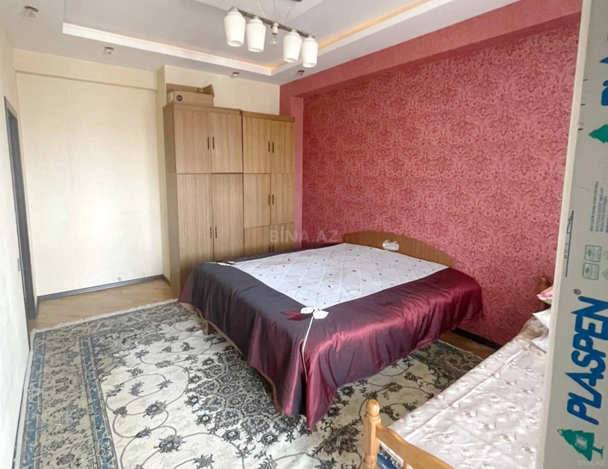 Kirayə verilir 2 otaqlı mənzil 65 m²