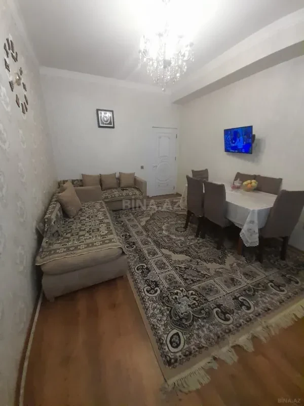 Satılır 2 otaqlı mənzil 52.5 m²