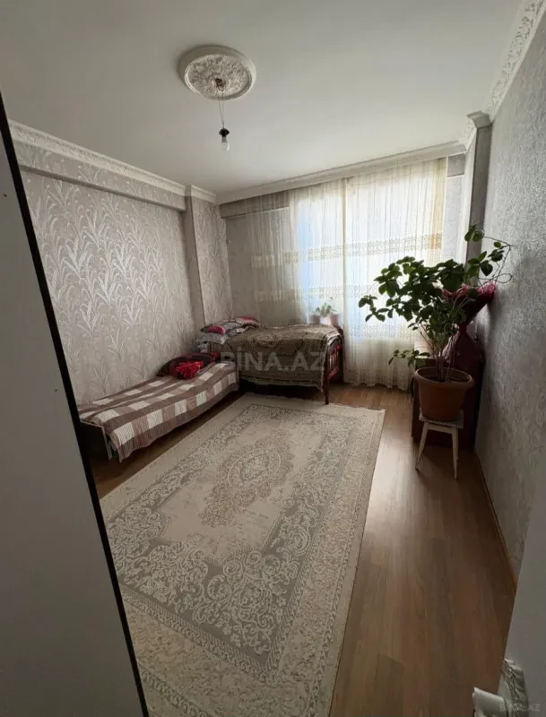 Satılır 2 otaqlı mənzil 52.5 m²