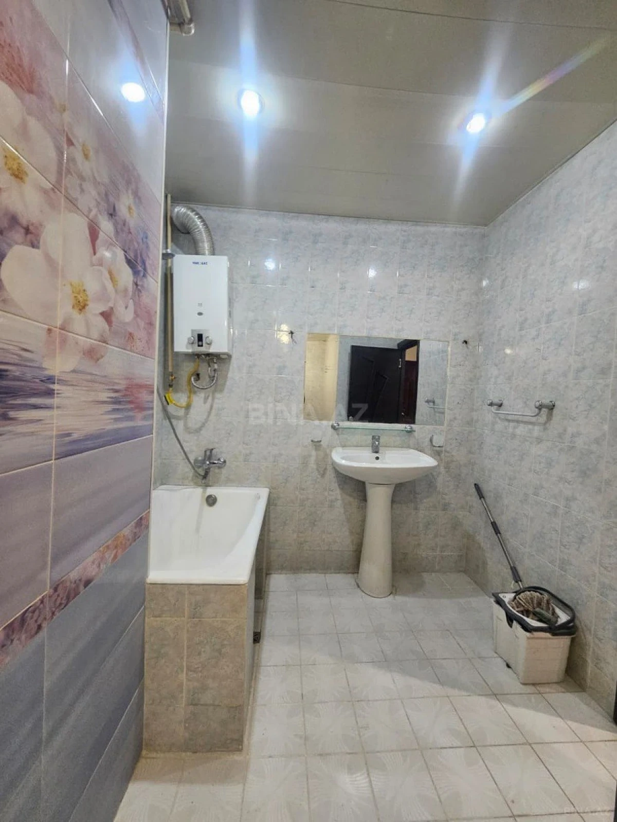 Kirayə verilir 1 otaqlı mənzil 40 m²
