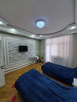 Satılır 3 otaqlı mənzil 145 m²