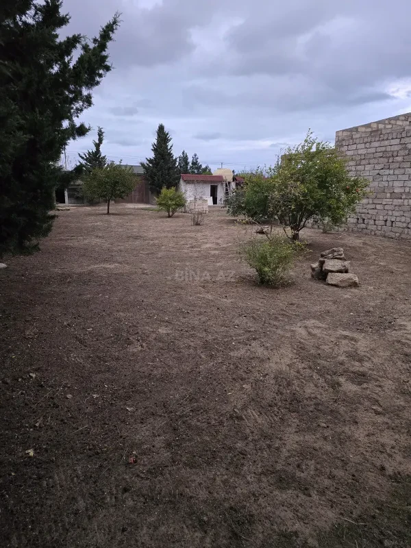 Satılır torpaq sahəsi 12 m²