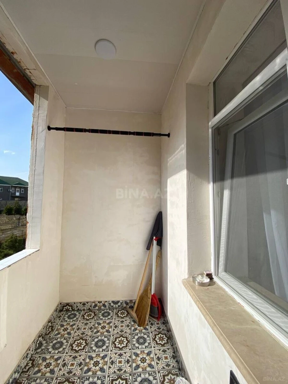 Kirayə verilir 3 otaqlı mənzil 98 m²