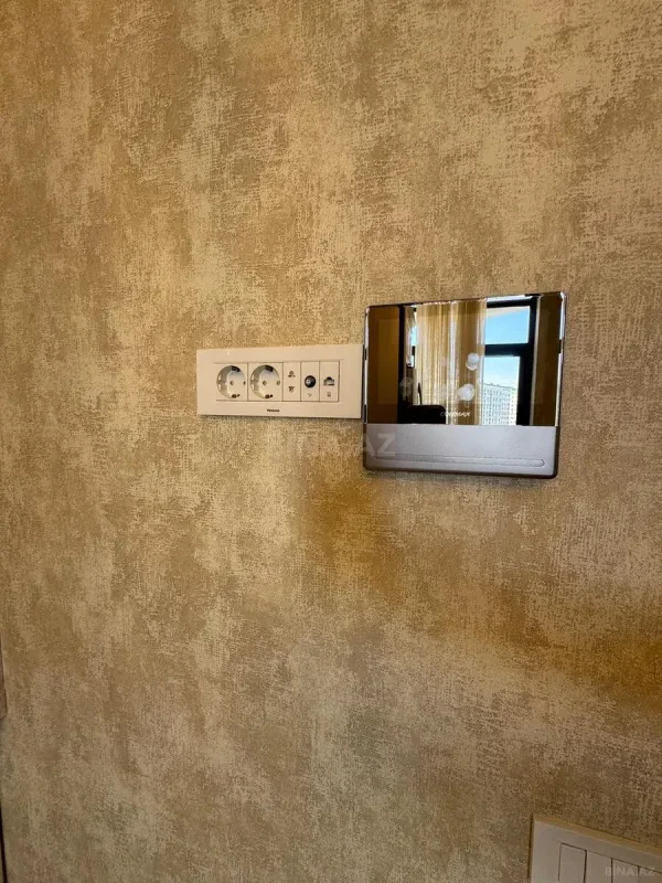 Kirayə verilir 2 otaqlı mənzil 80 m²