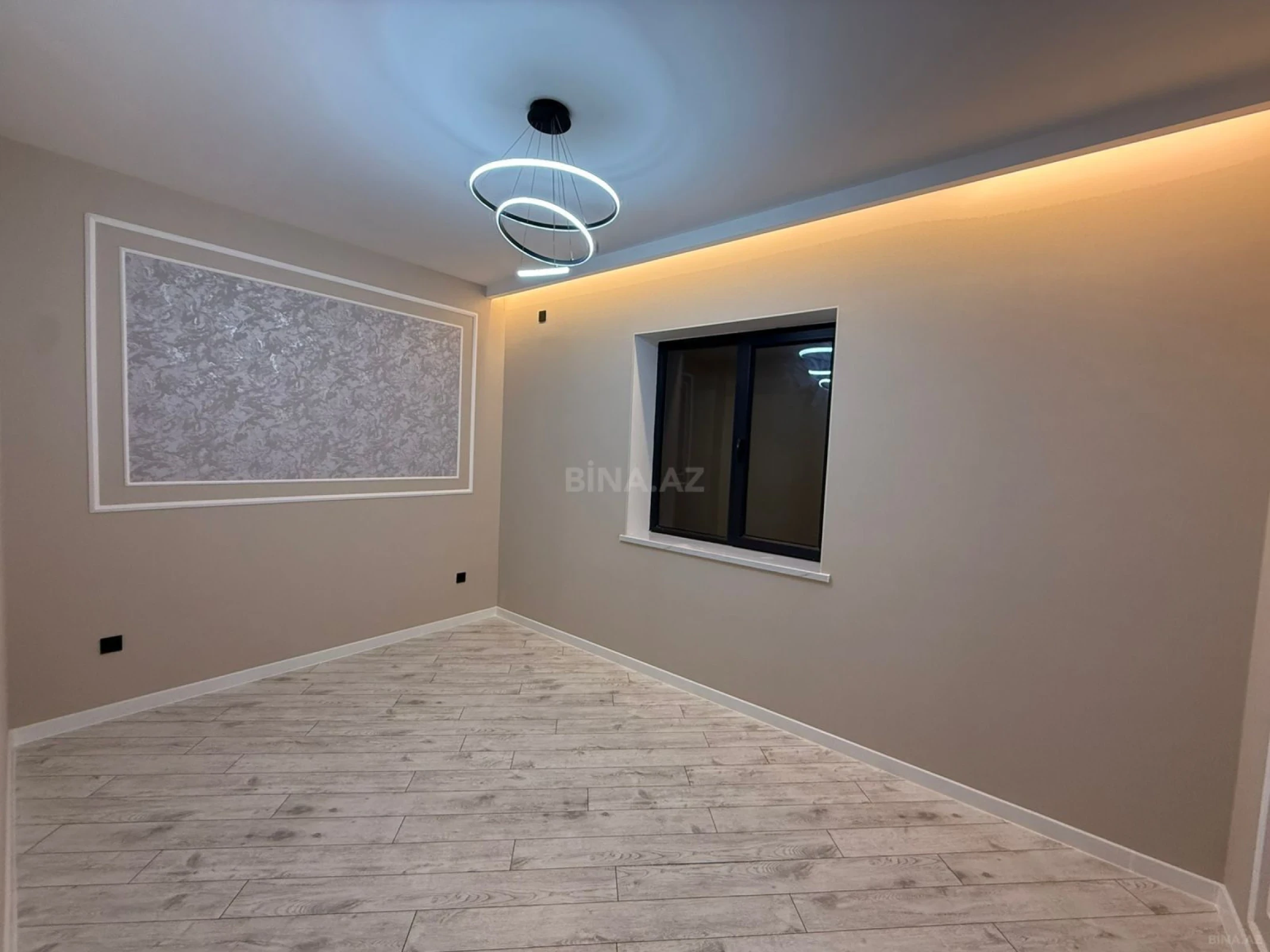 Satılır 4 otaqlı həyət evi 137 m²